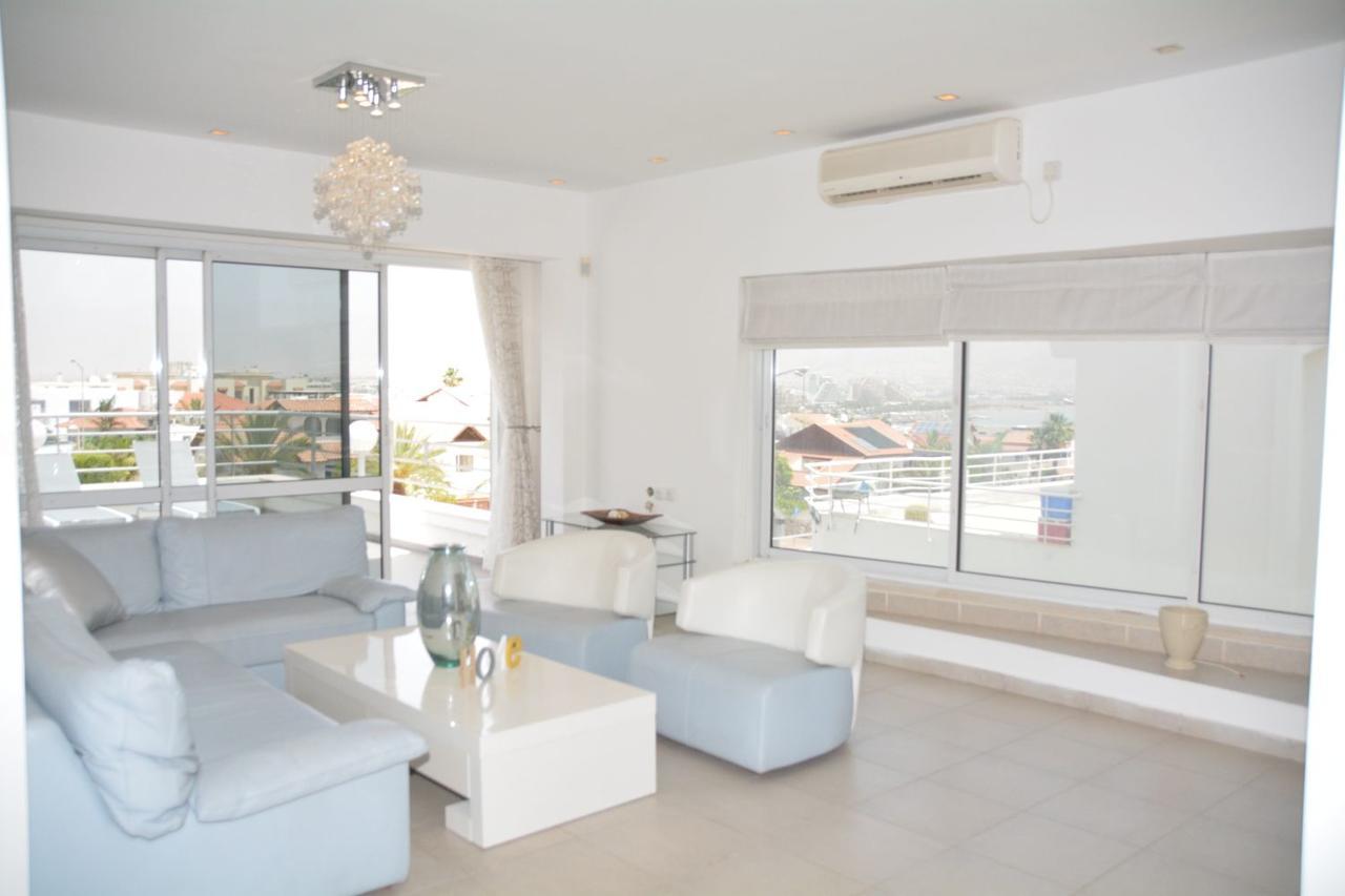 Villa With Heated Pool And Jacuzzi Sea View 300M Front Of The Beach Eilat Exterior photo