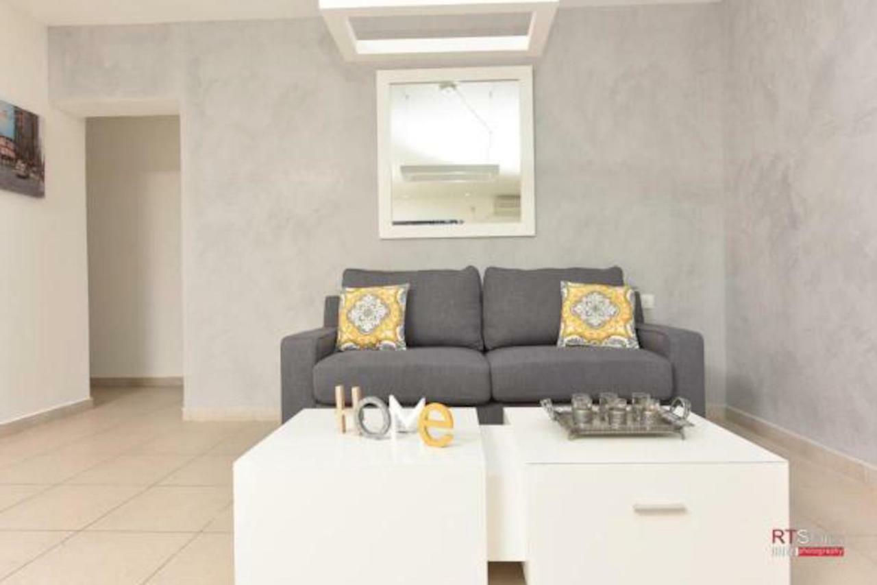 Villa With Heated Pool And Jacuzzi Sea View 300M Front Of The Beach Eilat Exterior photo